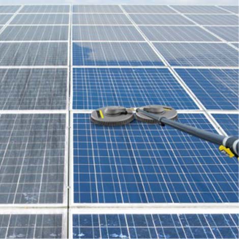 Güneş Paneli Temizleme